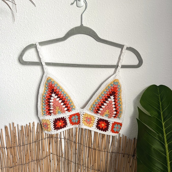 Gorgeous Boho Crochet Swim Top x Bralette - Picture 1 of 8